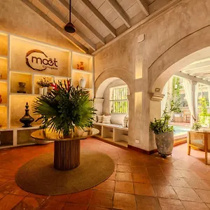 Moet Boutique Adutls Only 4* Cartagena