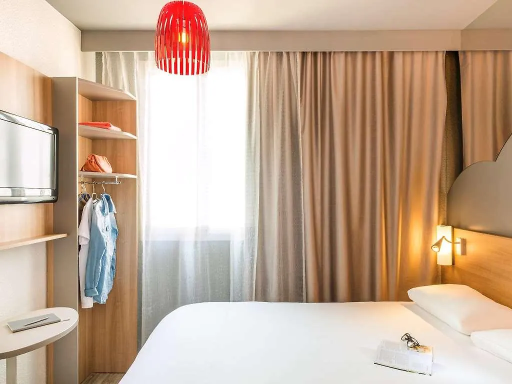 Ibis Styles Paris Alesia Montparnasse Hotel